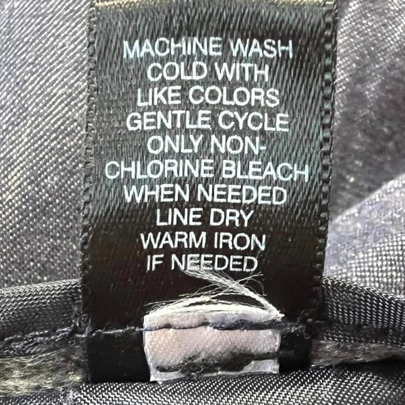 Size 6 Express Design Studio Denim Looking Mid Rise Shorts - Picture 7 of 8